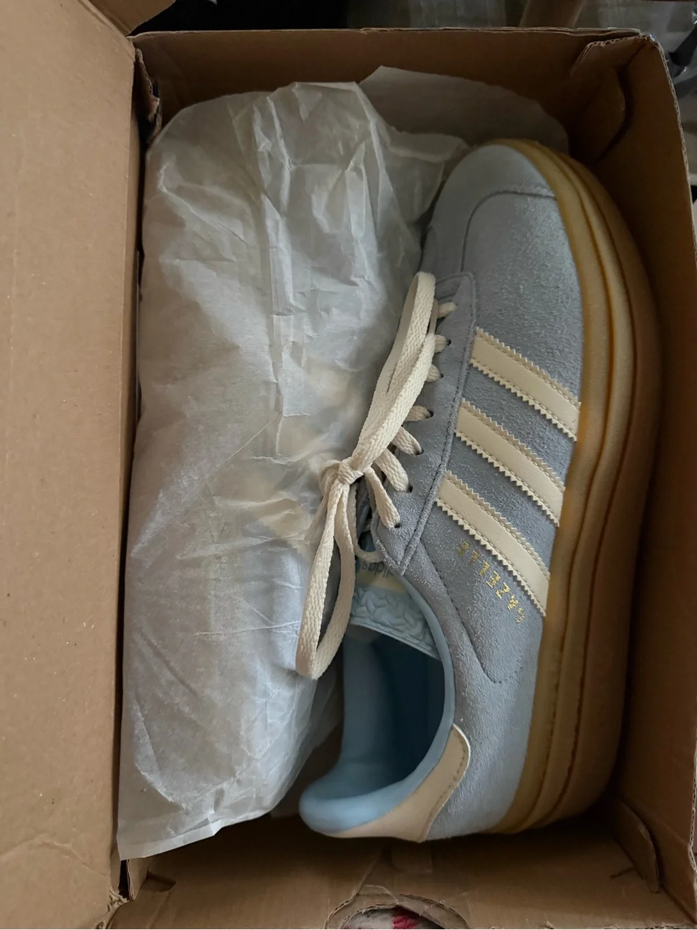 adidas Women’s Light Blue Suede Sneakers with Cream Stripes and Gum Sole